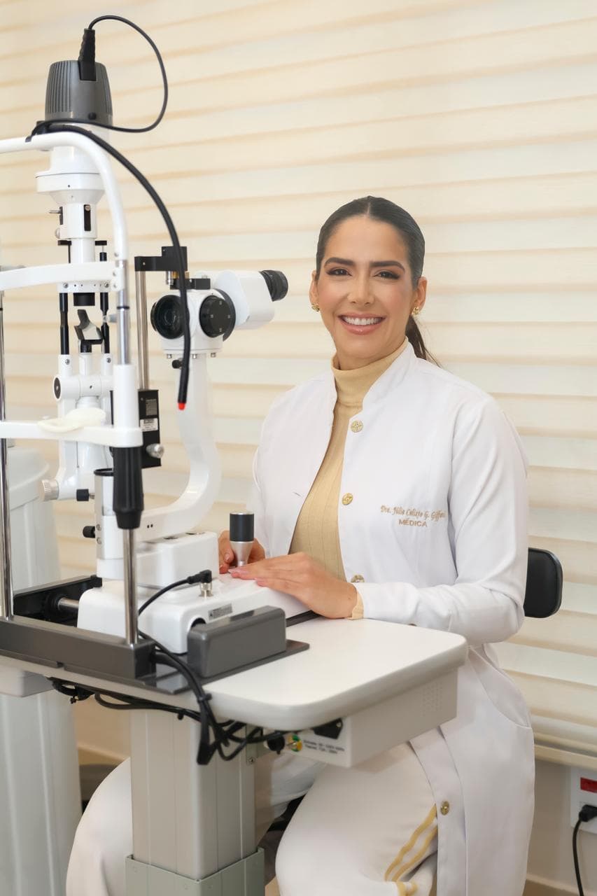 Dra. Júlia Calixto Guimarães Giffoni